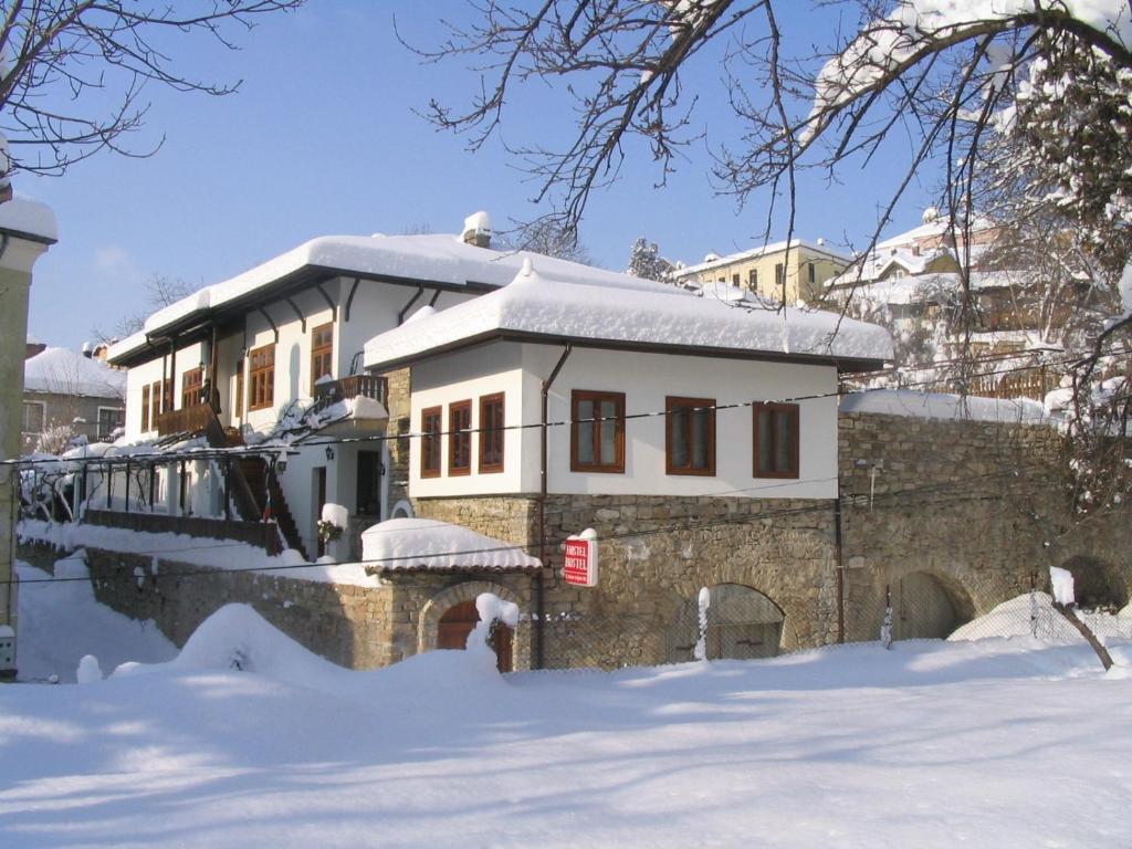 Hostel Mostel Veliko Tarnovo Exteriér fotografie